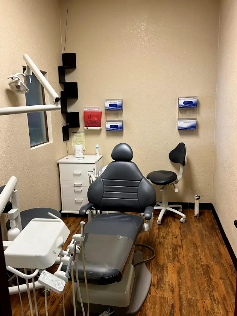 Magnolia Dental - se habla español - Full Service Dental Clinic