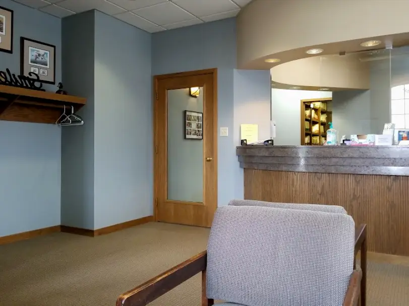 Benton Michael O. Bourns, DDS