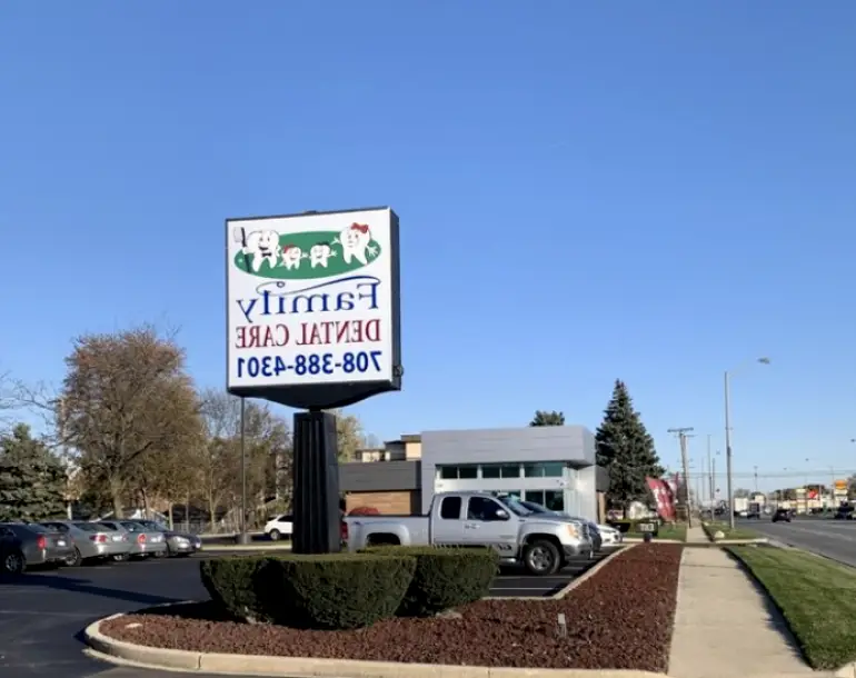 Family Dental Care - Crestwood, IL 60418