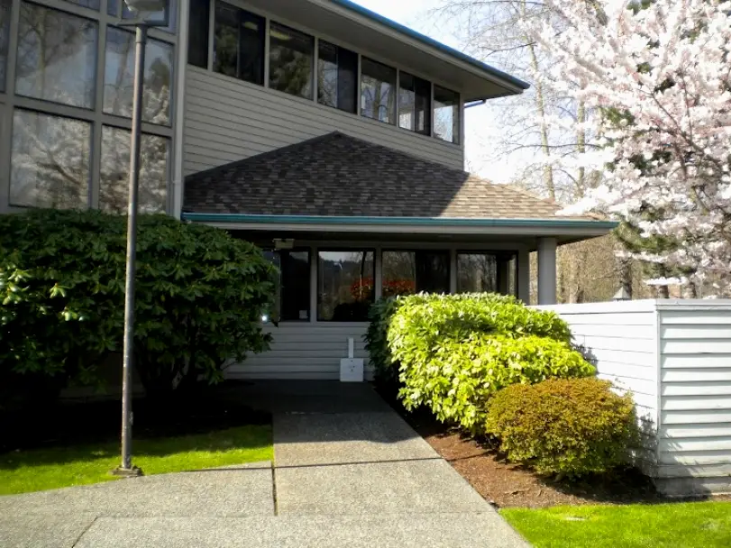 Issaquah Family Dental: Jeffrey M Zent DDS
