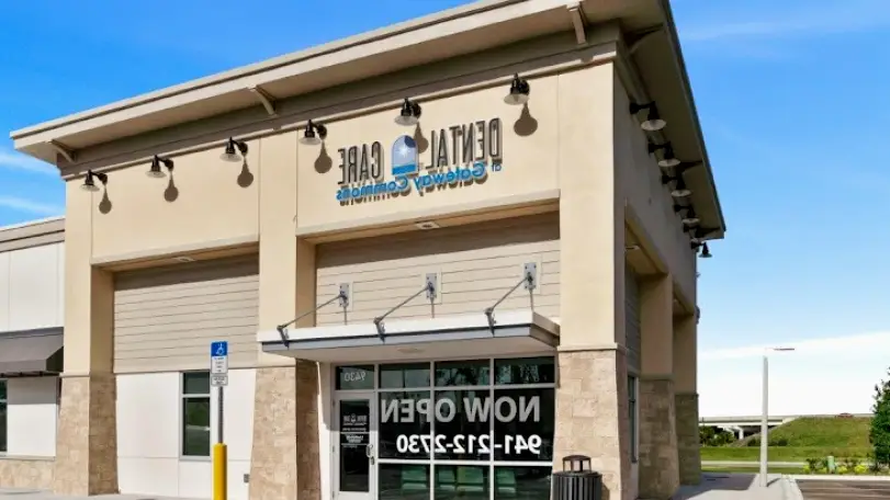 Palmetto Dental Care at Gateway Commons