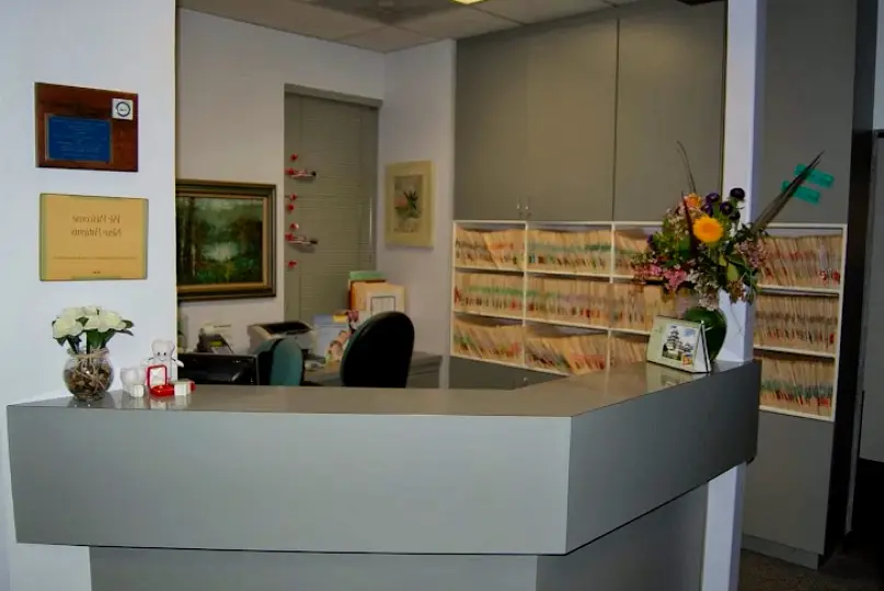 El Cajon Dr. H Hermes, DDS