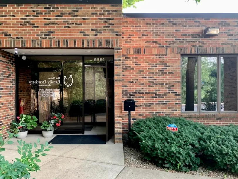 Des Plaines Family Dentistry - Mykola Rudyk DDS
