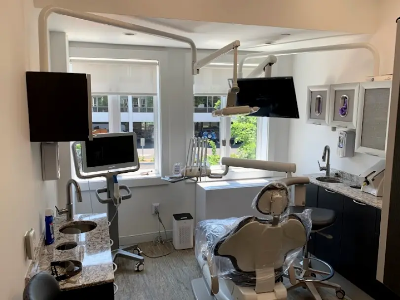 Esthetic Dental Group of Westport: Dr. Steven Regenstein