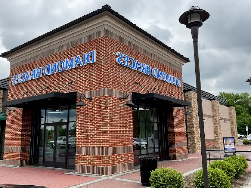 Blue Bell Diamond Braces Orthodontist: Braces & Invisalign