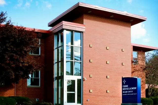 Canton Cleveland Clinic Mercy Hospital Health Center, St. Paul Square