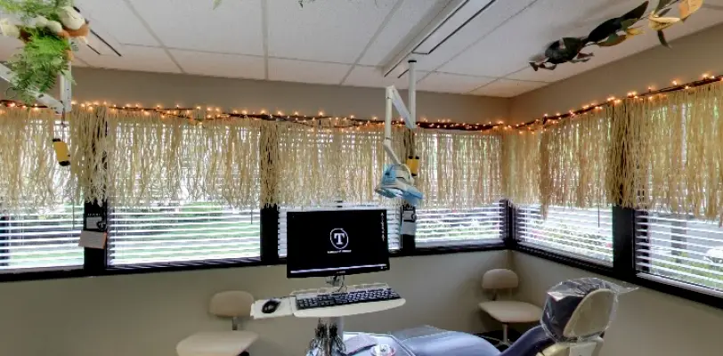 Issaquah Dr. E. MacKay Tingey, DDS, MS