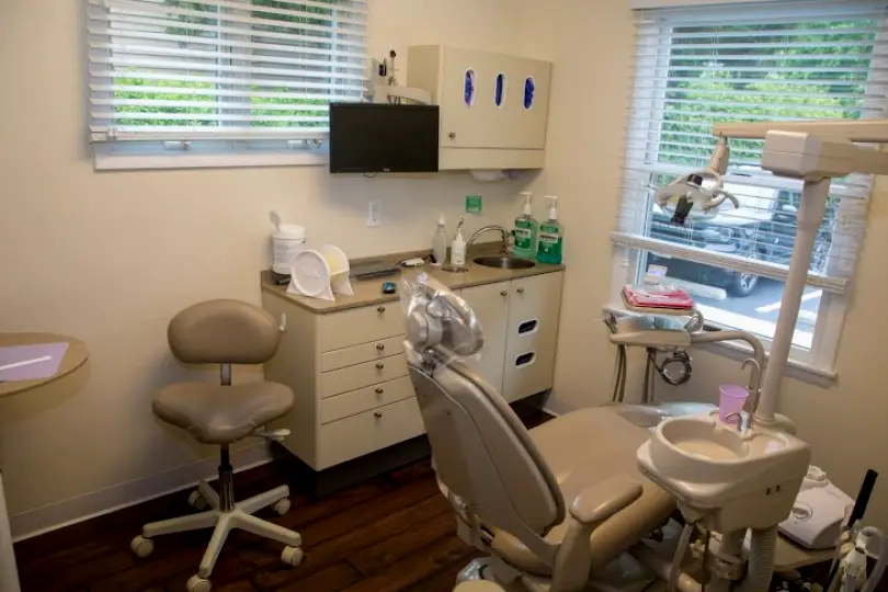 Absecon Michael P. Combs DDS PA