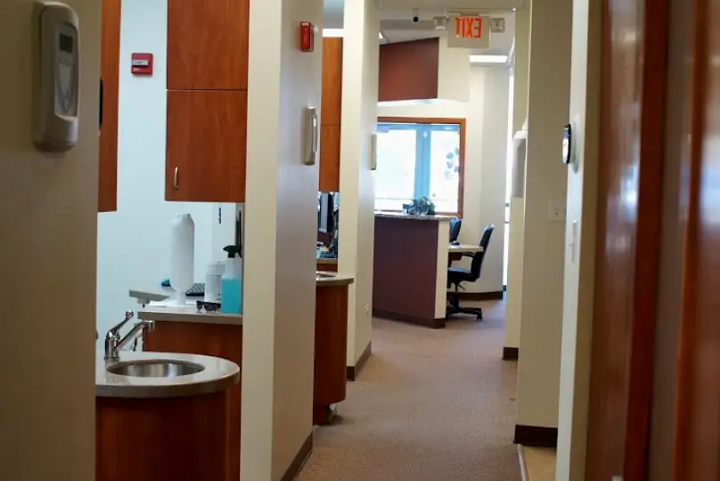 Des Plaines AJ Dental Center