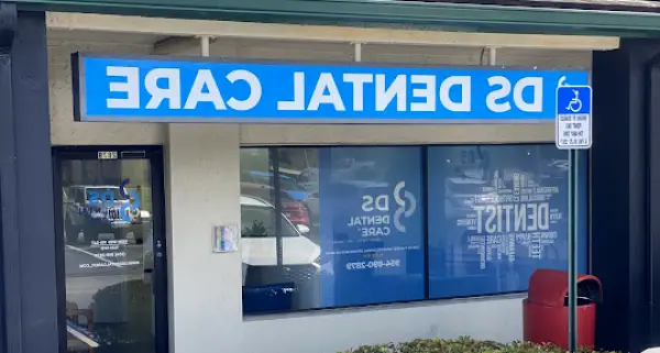DS Dental Care Davie