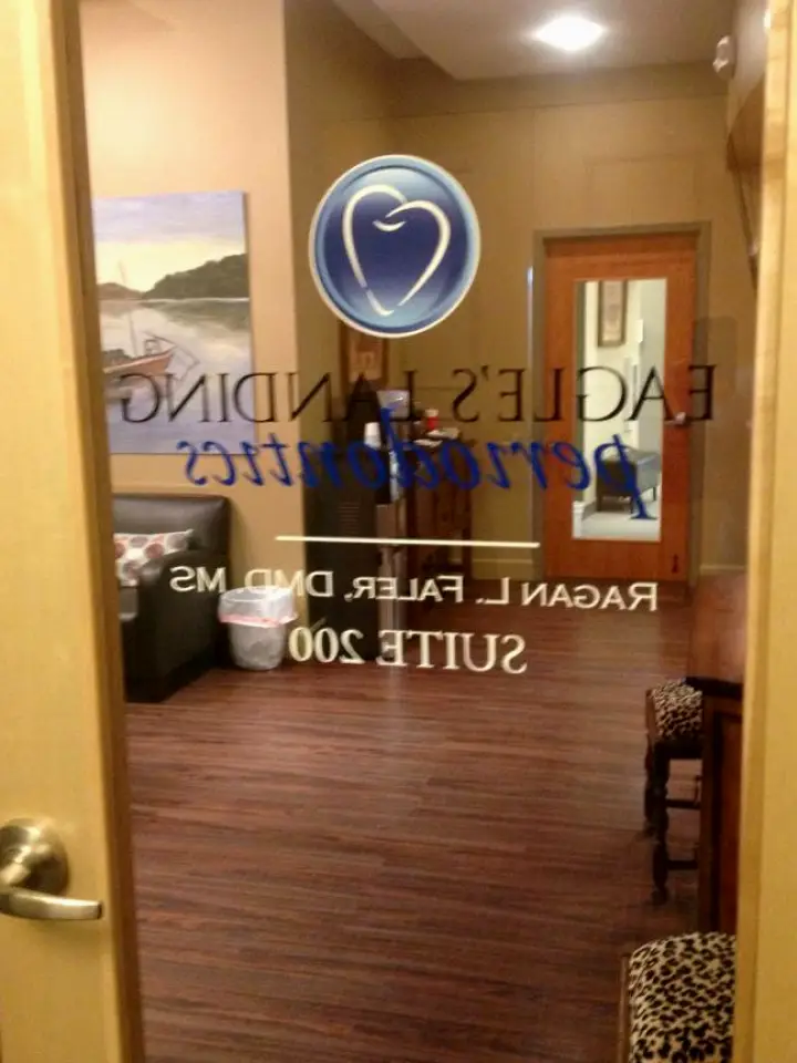  Stockbridge Eagle's Landing Periodontics