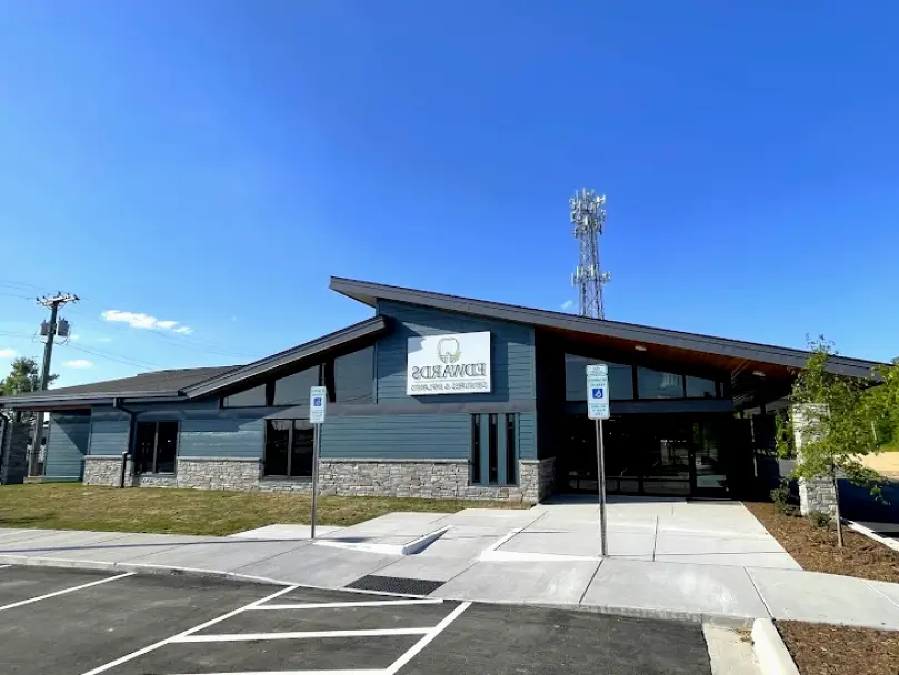 Kinston Edwards Dentures and Implants