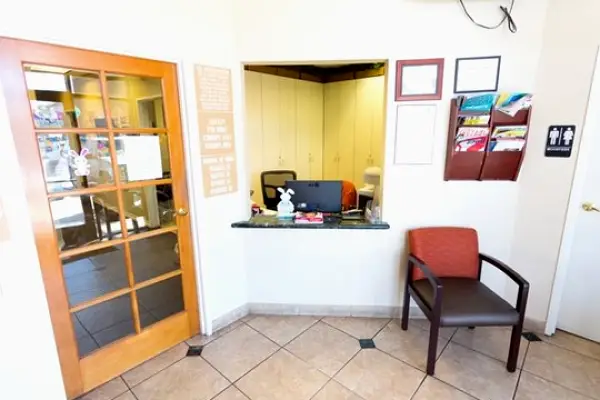 West Coast Dental of Van Nuys