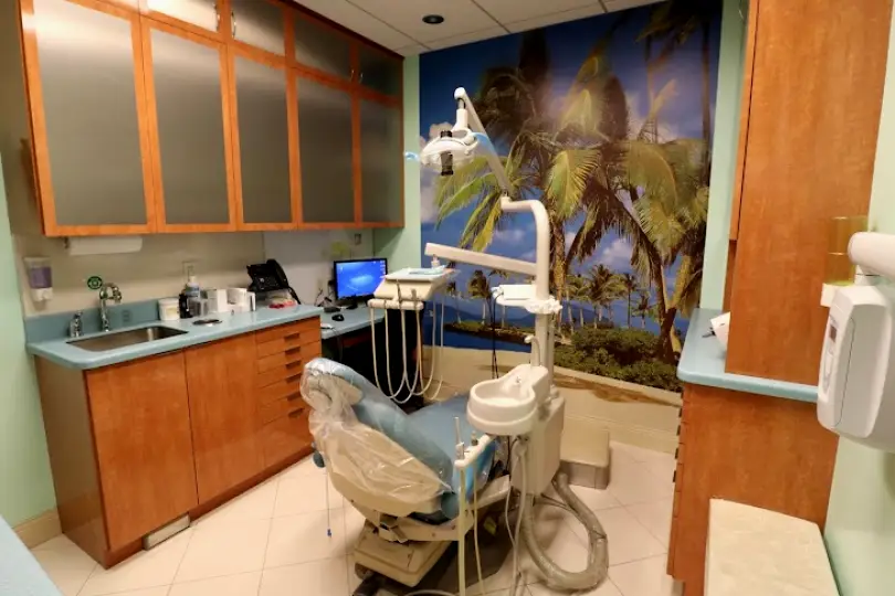  Flushing Huilin Wu, DDS