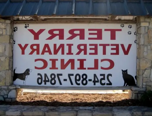 Glen Rose Terry Veterinary Clinic