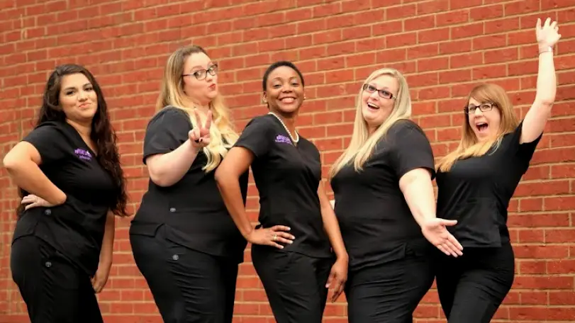 Murfreesboro Divine Dental Center