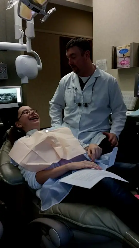 Oregon Scott Louderback, DDS