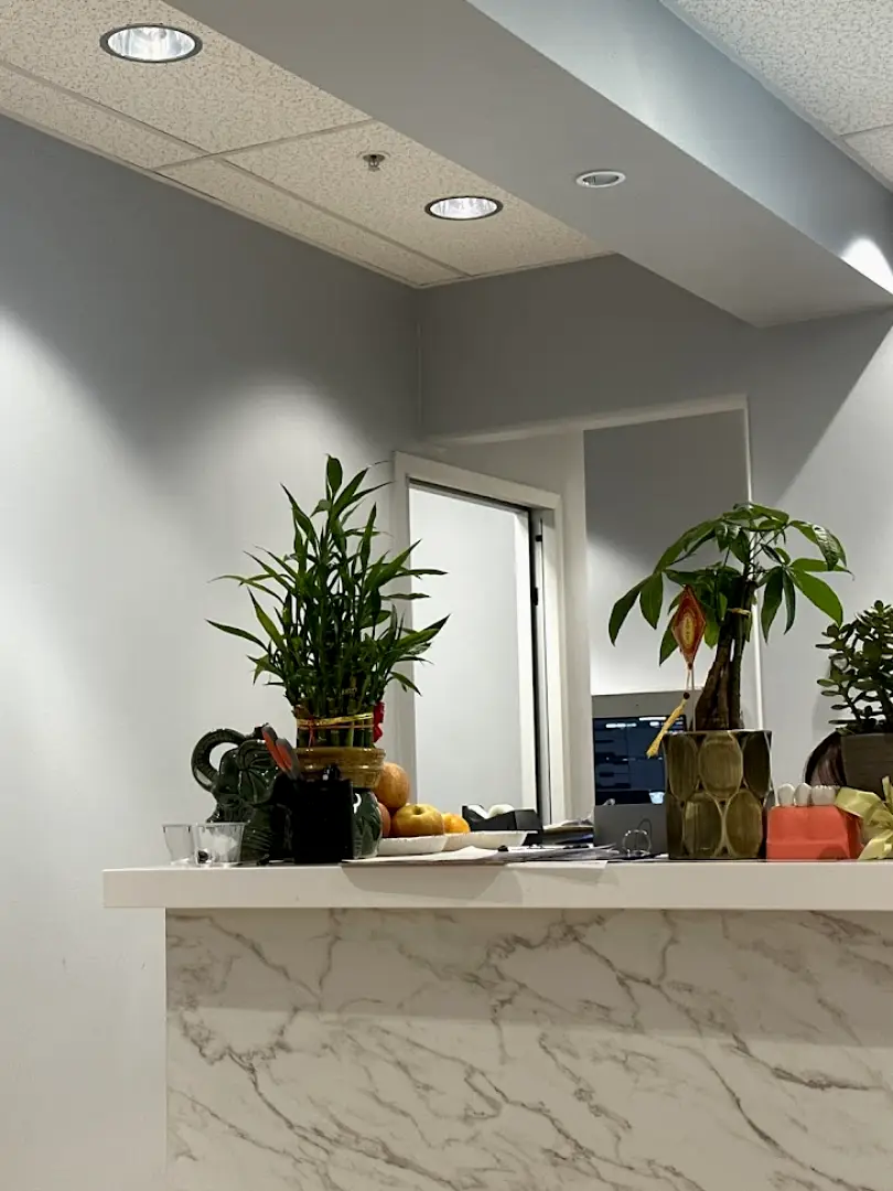 San Bruno Bing Elliot Xia DDS Implants, Orhtodontic and Family Dentistry