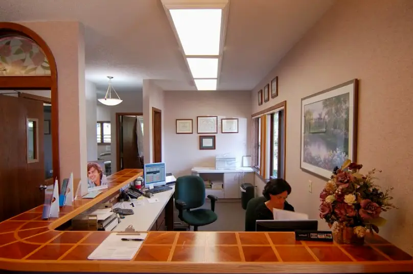 Distinctive Dental of Faribault MN | Miller Charles DDS
