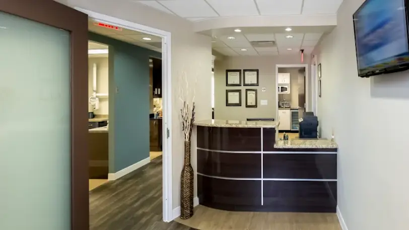  Vienna Metropolitan Endodontics