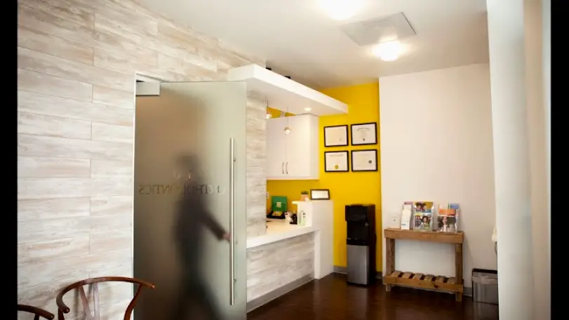  Albany Lai Orthodontics