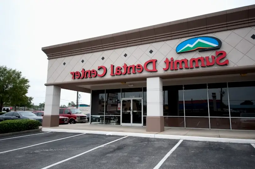 Stuebner Forest Summit Dental Center part of Brident Dental & Orthodontics