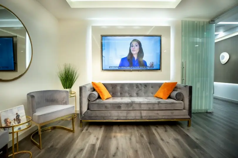 Reseda Synergy Dental Implant & Oral Surgery Center