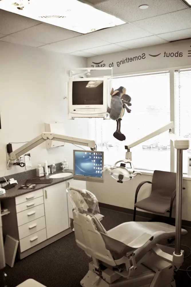  Southfield Mission Point Dental Wellness Associates