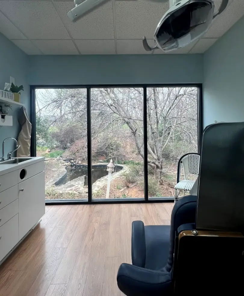ManiDental Family Practice - Elkin