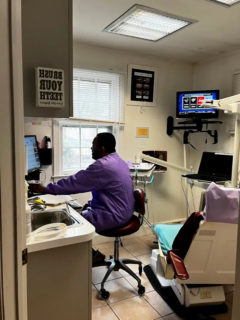 Old Greenwich James Doundoulakis, DMD : Cosmetic Dental of Greenwich LLC