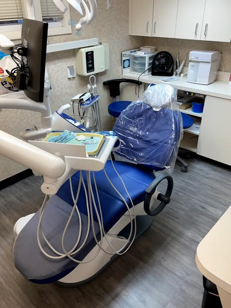  Baltimore Cascade of Smiles : Dr. Nick H. Truong