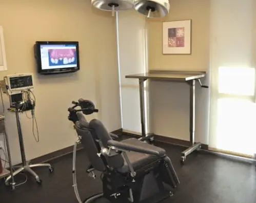 San Rafael Mason Lee, MD, DDS---Oral and Maxillofacial Surgery