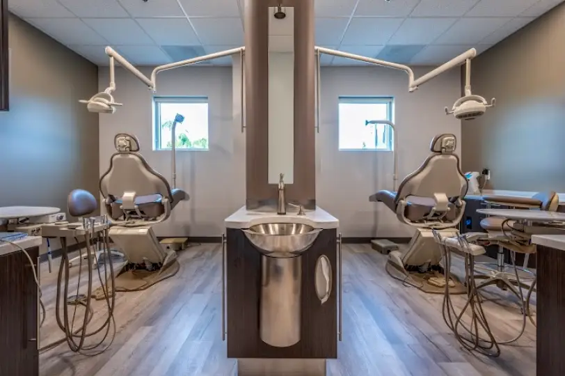 Clovis Kawano Dental
