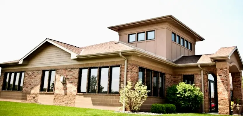 De Pere Fox View Dental: Chad Yenchesky, DDS