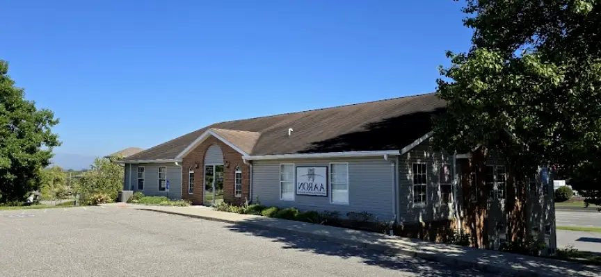 Christiansburg Aaron Periodontics and Dental Implants