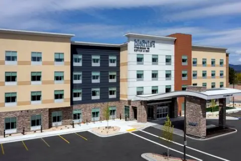  Fairfield Inn & Suites Boise West