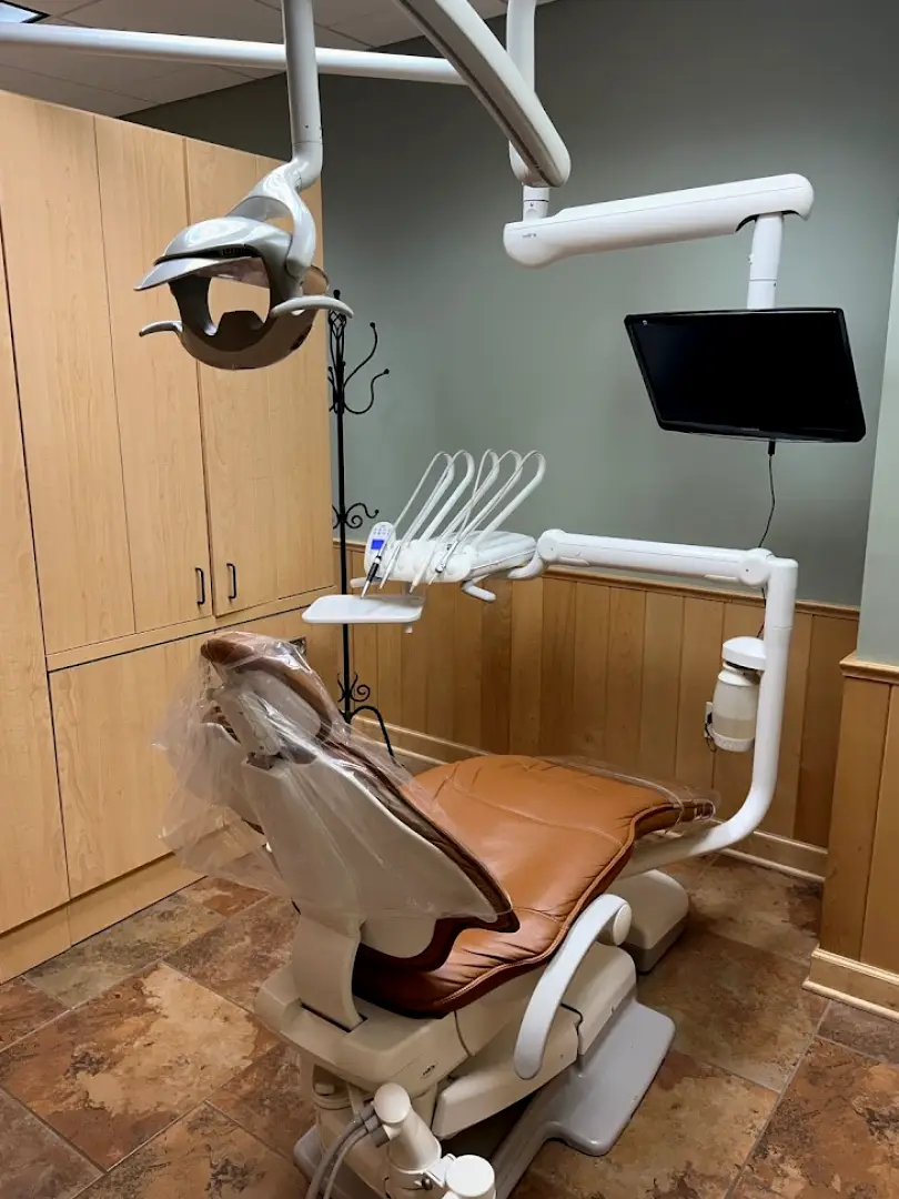 Henritze Dental Group - Floyd