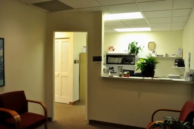 Rockville Dr. Grisel Agusti, Dentist