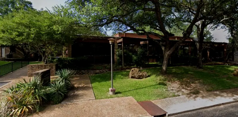 Longview Dr. Scott C. Roberts, DDS