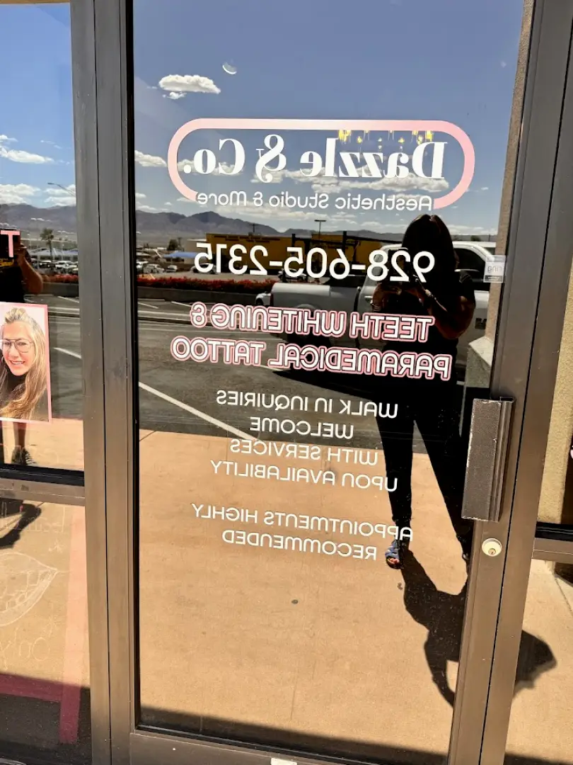 Fort Mohave Dazzle & Co