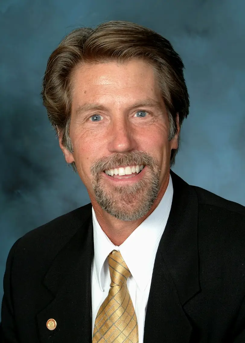 Lakewood Jeffery M Hurst DDS