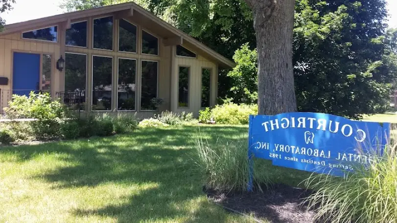 Mt Pleasant Courtright Dental Laboratory Inc.