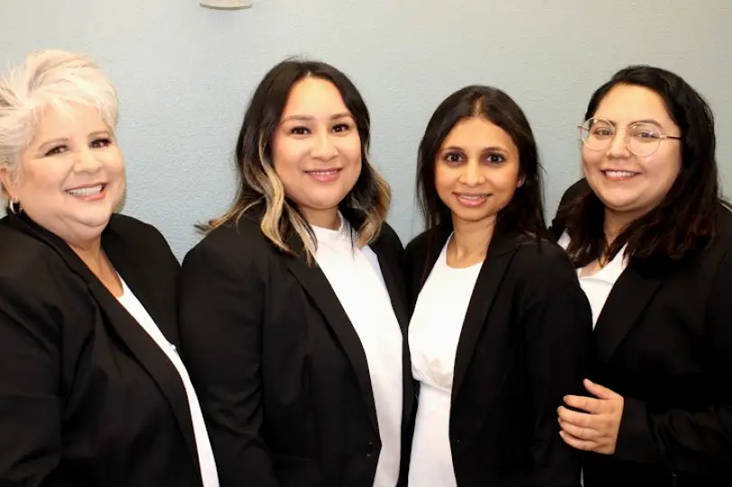Larwin Square Dentistry Tustin