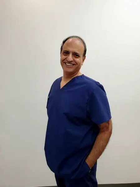 Tarzana Robert Khanian, DDS