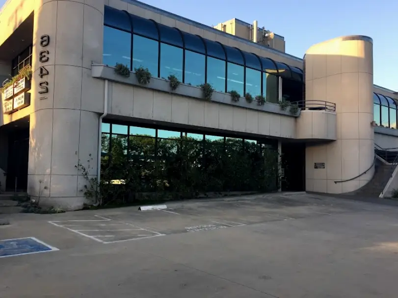 Woodland Hills Sean Sakhai DDS, MS, Inc & Robert L Merin DDS, MS, Inc