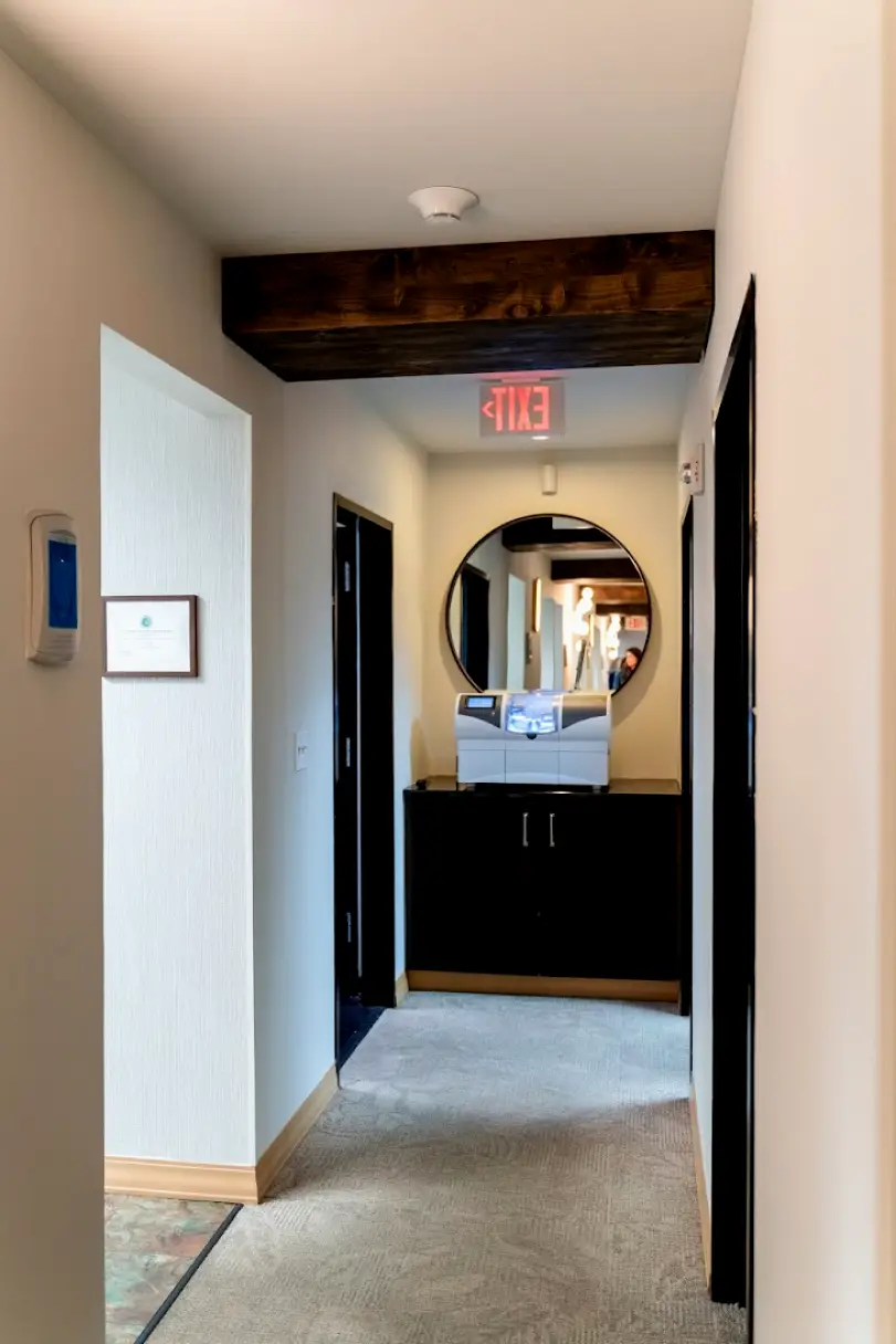  Austin Bell Dental Studio