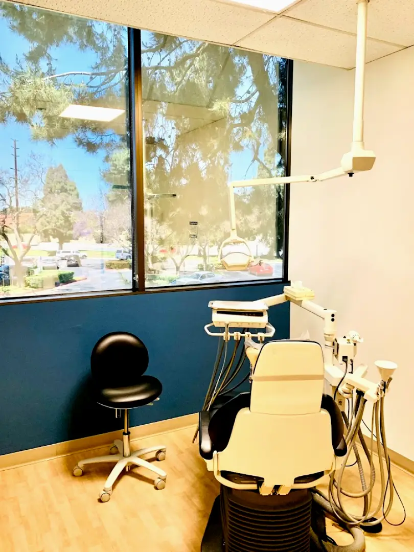 Naman Z. Ebrahimi, DMD Dental - Fountain Valley