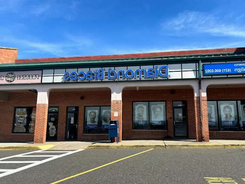 Lake Ronkonkoma Diamond Braces Orthodontist: Braces & Invisalign