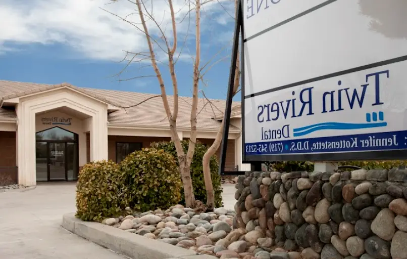 Pueblo Twin Rivers Dental