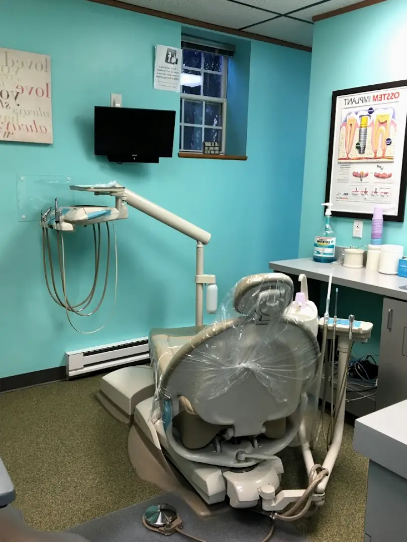 Bloomfield Implant and Family Dentistry